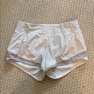 White Lululemon Shorts☁️
